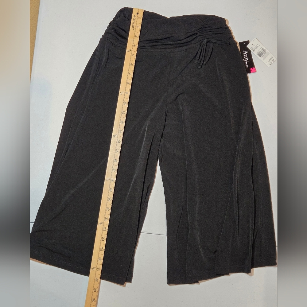 Amy Wear Black Dress Wide Leg Capri Pants - Picture 2 of 8